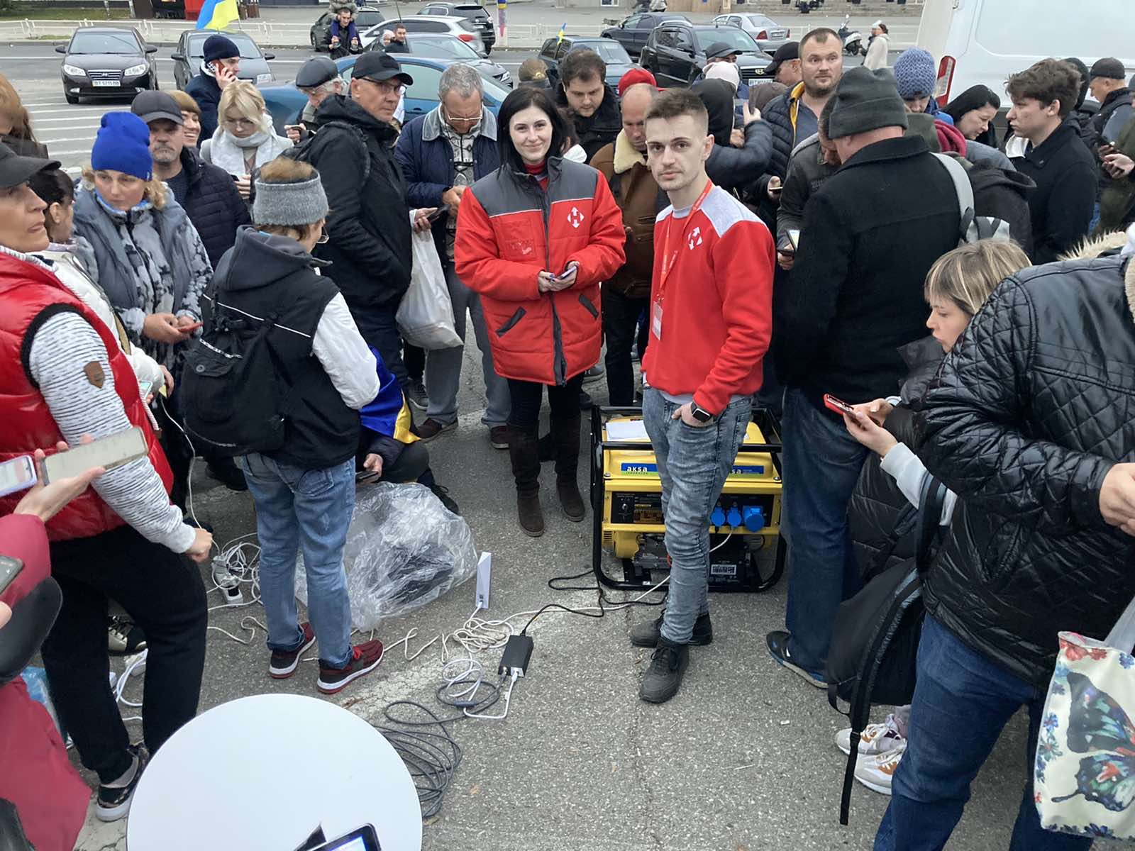 Впервые за 8 месяцев! &quot;Новая почта&quot; открыла новые отделения в Херсоне: как они выглядят и адреса